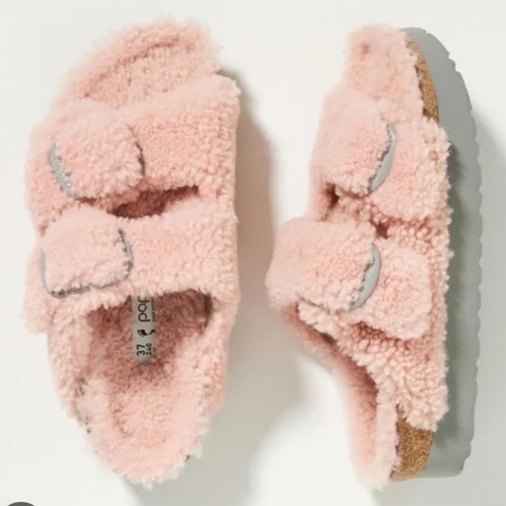 Birkenstocks Arizona big buckle teddy shearlings brand new with tags!